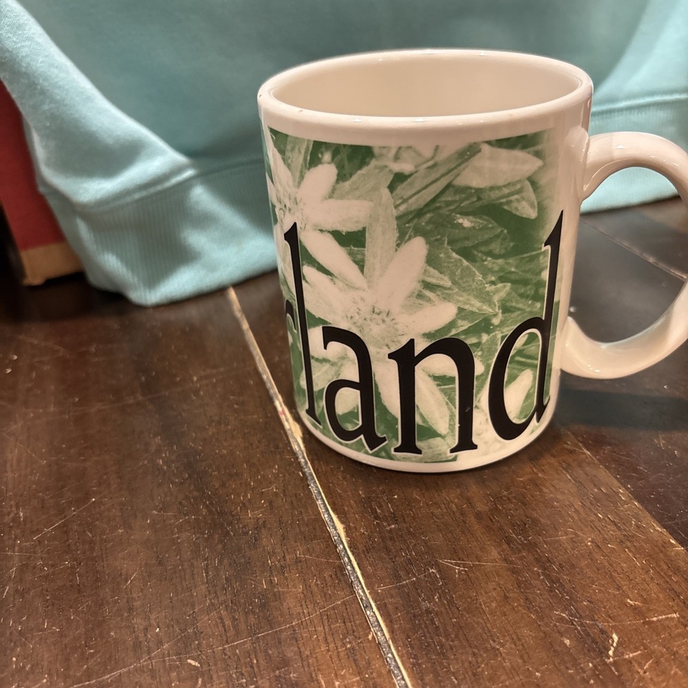 16 oz Coffee Cup Tea Mug: STARBUCKS 2002 SWITZERLAND; City Mug Collectors Series - Picture 3 of 6